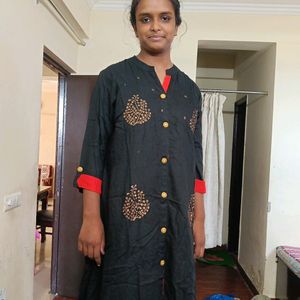 Elegant black kurta and pyjama set