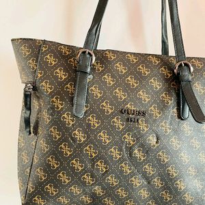 Guess brown monogram shoulderbag