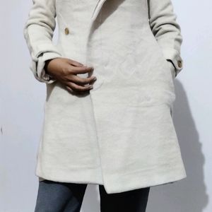 Offwhite Overcoat For Slim N Stylish Women