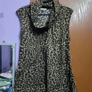 Animal Print Sleeveless Top