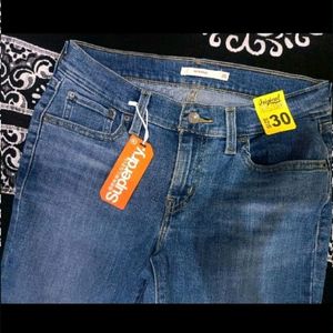 30 Size Women Ripped Jeans