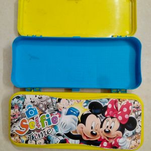 Plastic Kids Pencil Box, For School