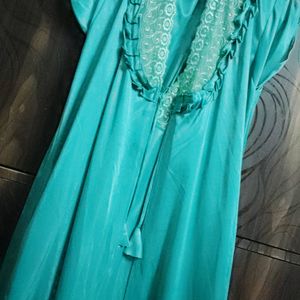 Vry Pretty Nightdress