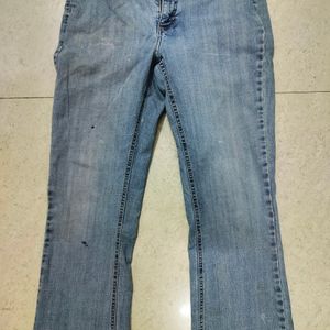 Blue Color Jeans For Girls Or Women 32 Number Size