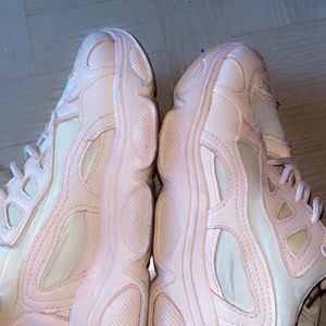 Peace Pink Color Chunky Women Shoes