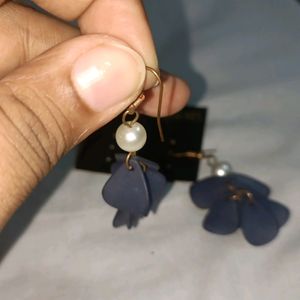 Blue Pearl Earrings