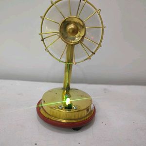 Golden Fan Battery Charger able But Little Damaged