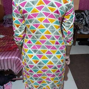 EMBROIDED KURTA