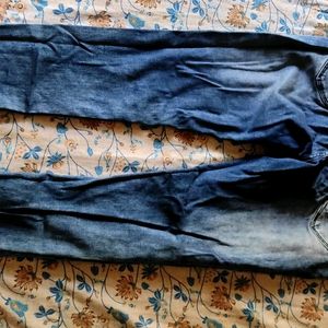 women's Blue Denim jeans