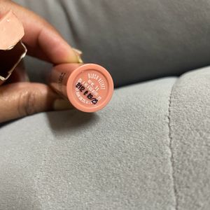 Lakme Long Stay Mousse Lipstick