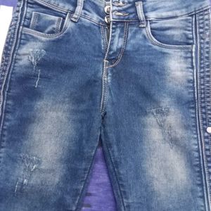 I'm Selling A Jeans