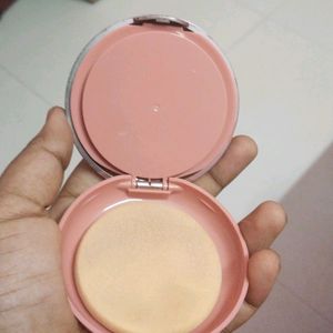 Lakme 9 To 5 PRIMER+MATTE POWDER FOUNDATION