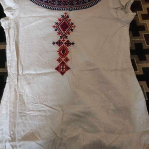 White Ethnic Cotton Top Comfortable Women