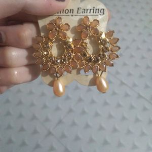 Earings