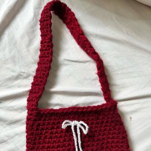 Crochet hand bag