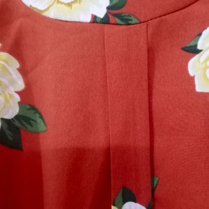 FLORAL TOP FORMAL WEAR