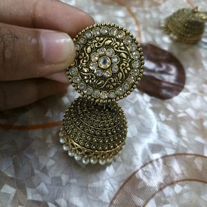 Sparkling Traditional Jhumka✨️🤩