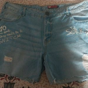 DENIM SHORTS FROM SAN FRANCISCO