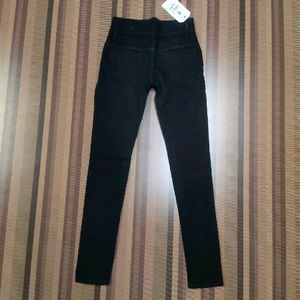 R-63 Size 28 Slim Fit Women Denim Jeans