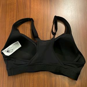 New Adidas bras sports Premium Size XL