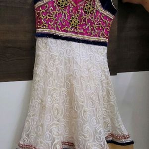 Very beutiful frock suit &net duppata for princess