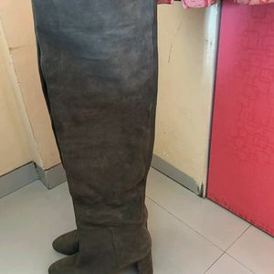 ZARA Brown Suede Boots ❗FIXED PRICE ❗