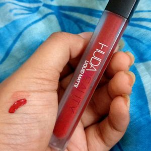 Huda Beauty Liquid Matte