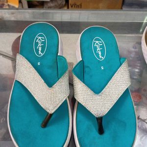 Kickonn Sea Color Slippers