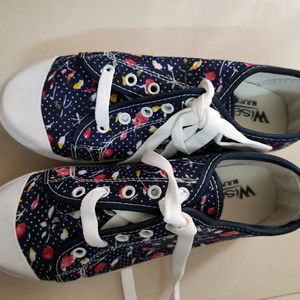 Blue Printed Canvas Shoes Size 38