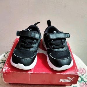 Unisex Puma Fun Racer Sneakers