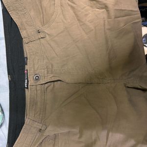 Casual Full Pant In Good Condition