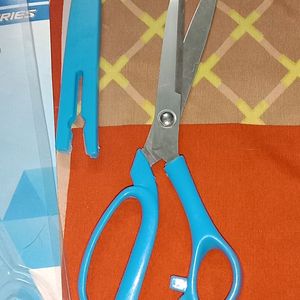 New Stainless Steel Scissor