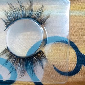 Mac 6D  Lashes