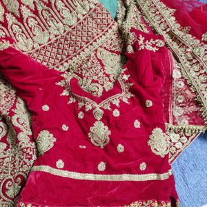 Fish Cut Bridal Red Velvet Lahenga