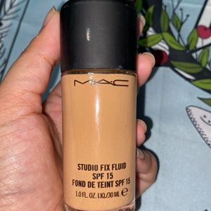 Mac NC-35 Foundation