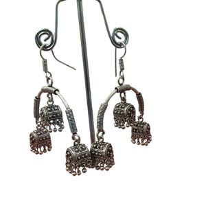 Unique Designer Oxider Earring