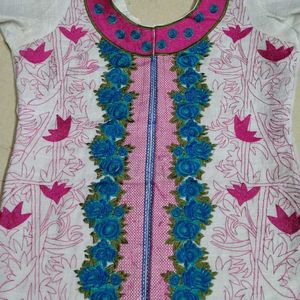 Lovely Embroidery Work Kurti