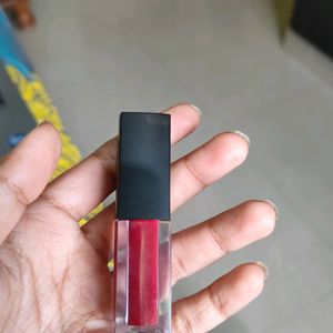 MISS Lips Red Matte Lip Color