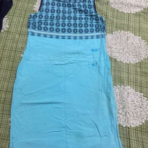 Sleeveless Cyan Kurta