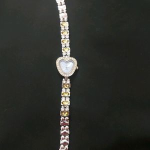 Beautiful Brand New Ladies Wrist Watch