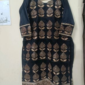 Black Kurta With Net Dupatta