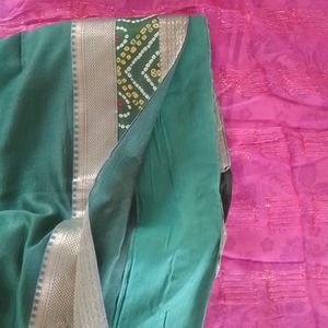 Bandhej Saree With Blouse Piece