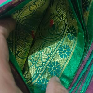 Banarasi Silk Scutt Border