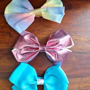 Bows Hairclip And Pouch COMBO