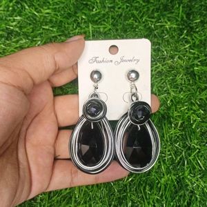 Long Black Earrings For All Wear