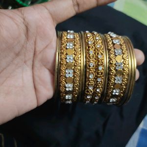 Combo Of 5 Sets Bangles...