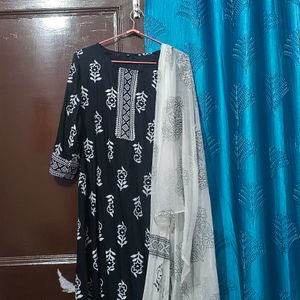Ethnic Suit With Dupatta And Plazzo