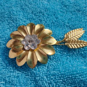 Multipurpose Brooch