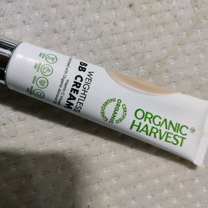 Organic Harvest Weightless BB Cream