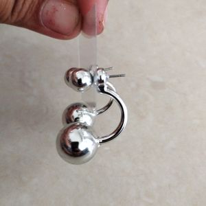 Silver Floating Bubble Earing